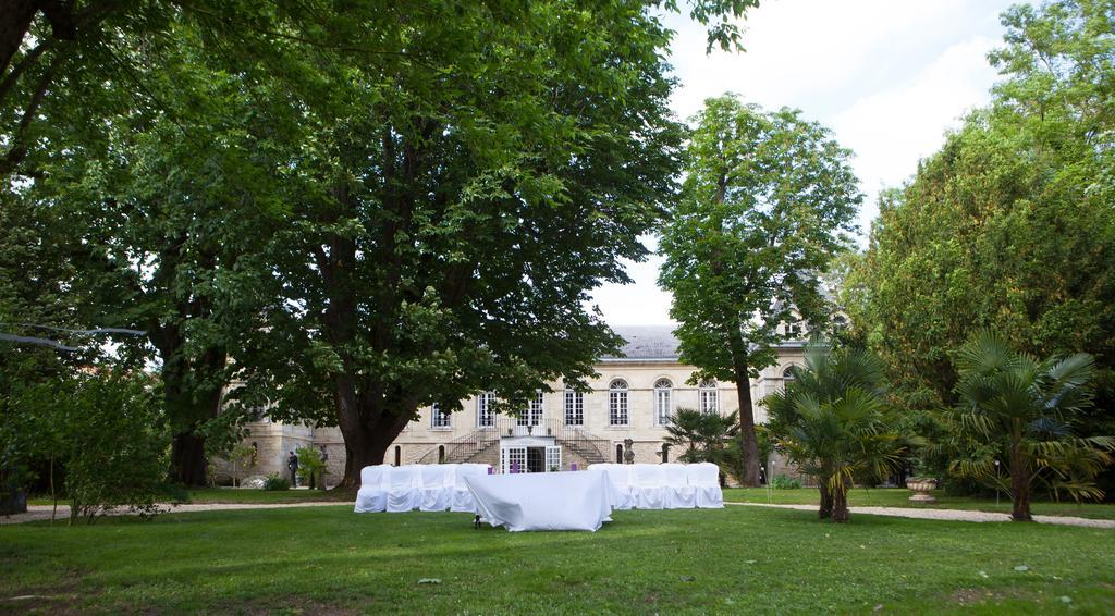 Chambres D'Hotes La Chartreuse Des Eyres Podensac Exterior photo